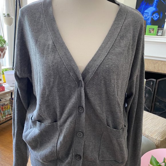 a new day Grey Boyfriend V-Neck Cardigan | Size M - Picture 4 of 8